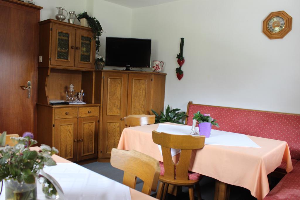Hôtel Haus Almrausch à Seefeld in Tirol Chambre photo
